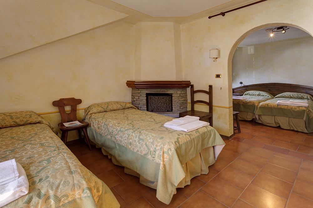 Hotel La Fontaine Oulx Extérieur photo